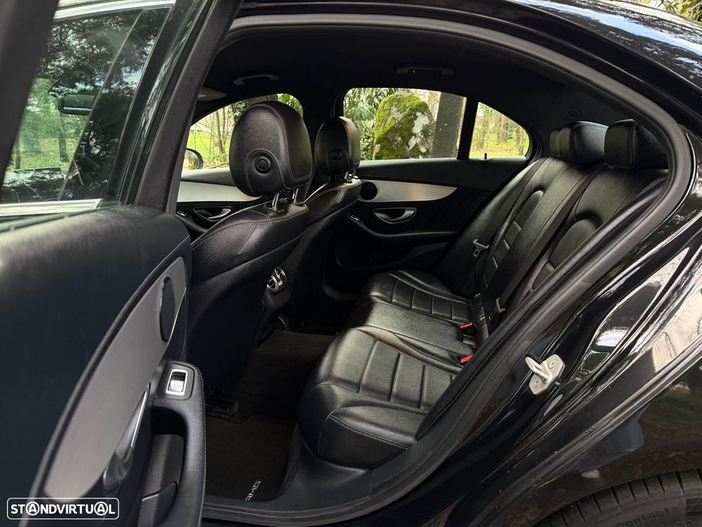 Mercedes-Benz C 300 h - 29