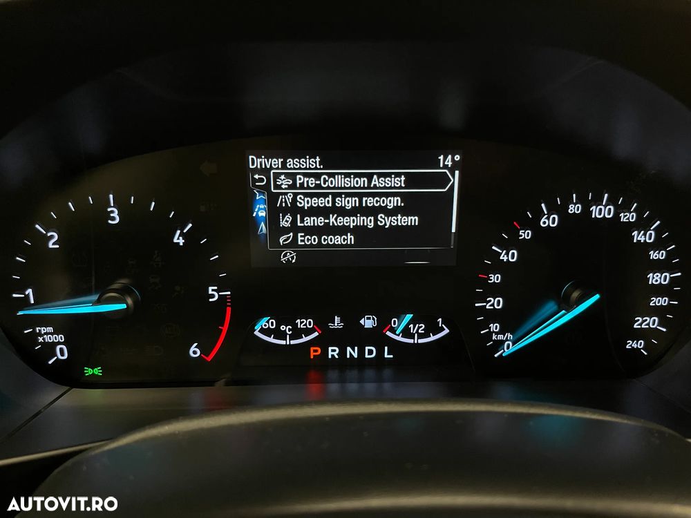 Ford Focus 1.5 EcoBlue Connected - 18