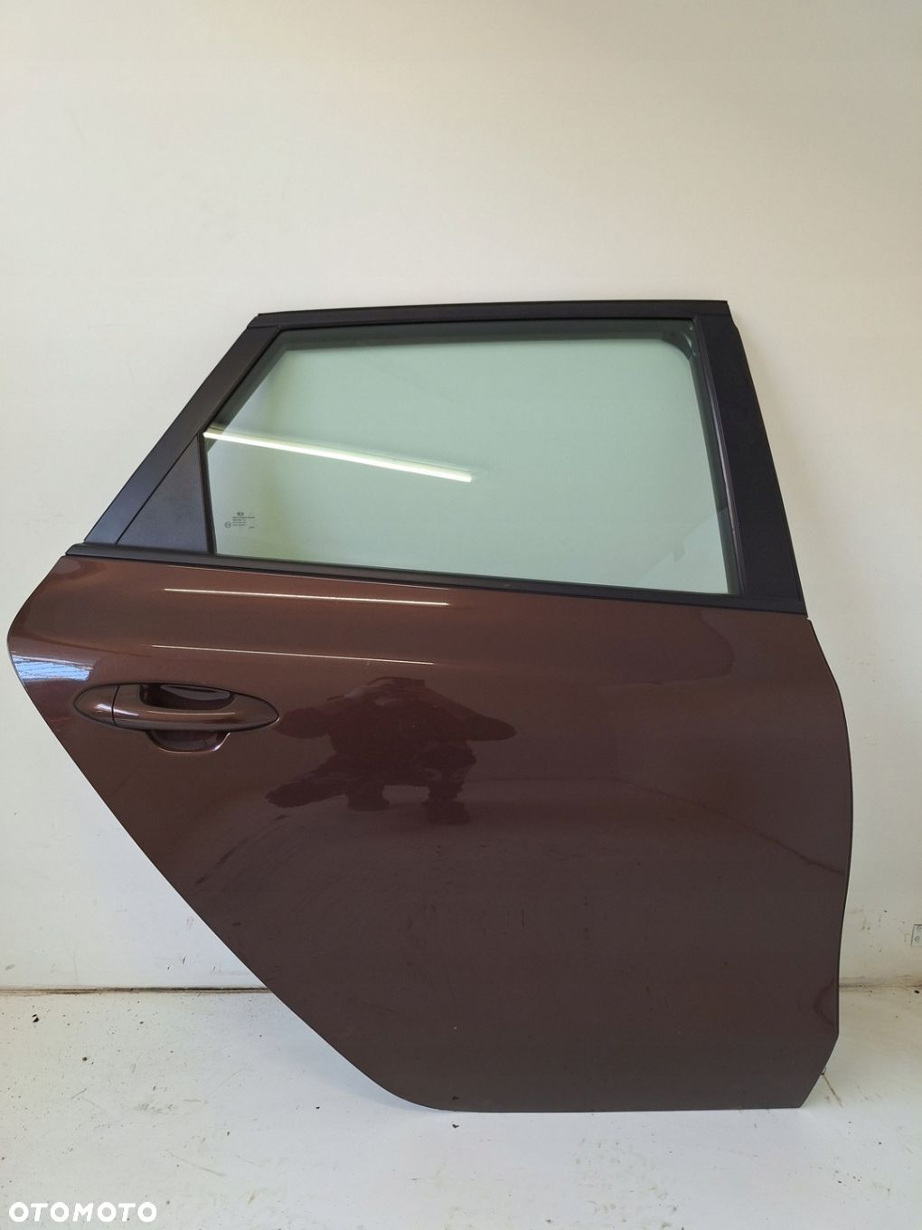 DRZWI PRAWE TYLNE PRAWY TYL KIA CEED II 12- KOMBI SW OE J5 - 1