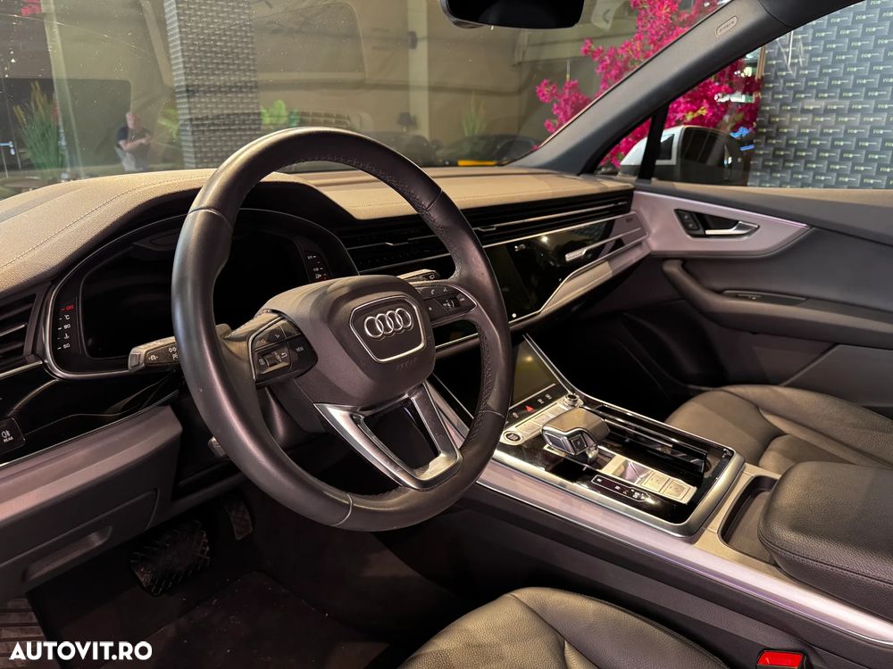 Audi Q7 3.0 50 TDI quattro Tiptronic MHEV S Line - 29