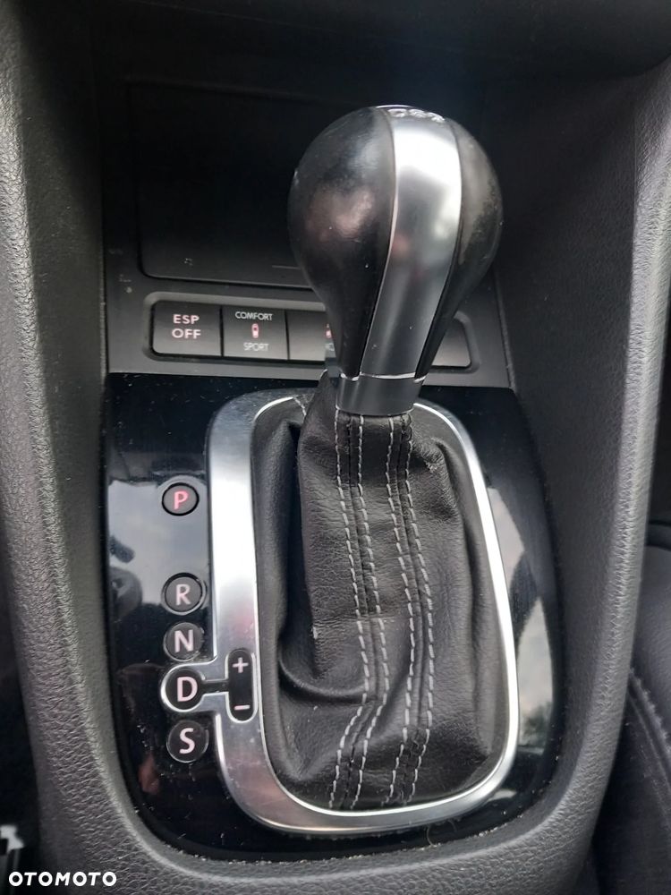 Volkswagen Golf - 9