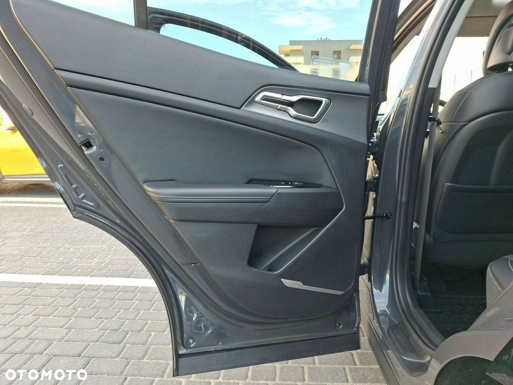Kia Sportage - 12