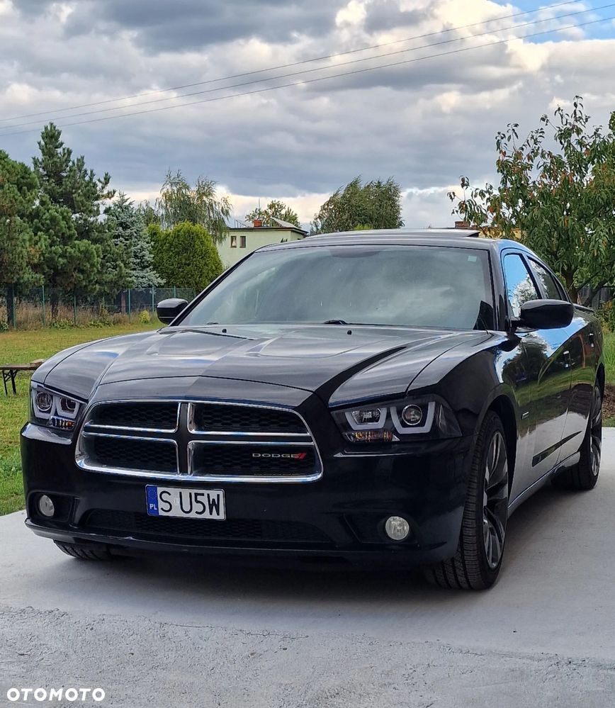 Dodge Charger 5.7 V8 RT - 11