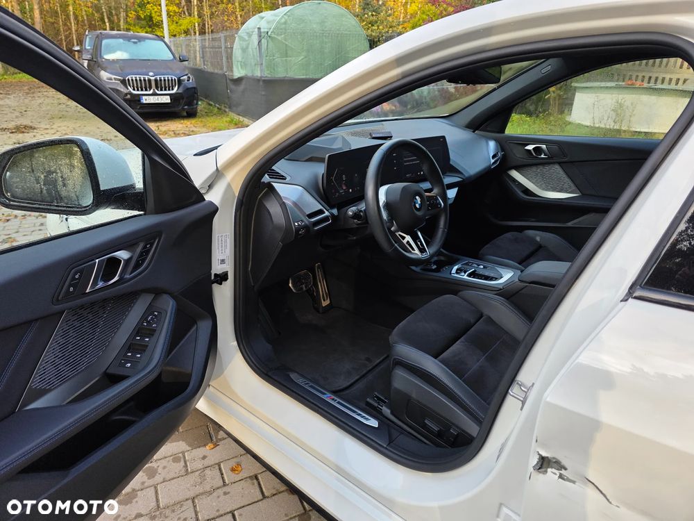BMW Seria 1 ver-120d-mhev - 9