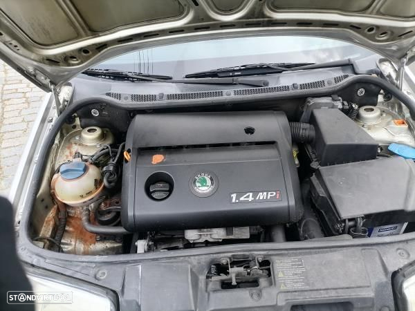Para Peças Skoda Fabia I Combi (6Y5) - 8