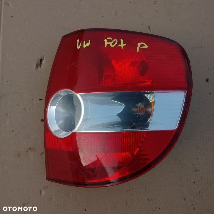 LAMPA TYŁ TYLNA PRAWA VW FOX ORYGINAŁ WYSYŁKA! - 1