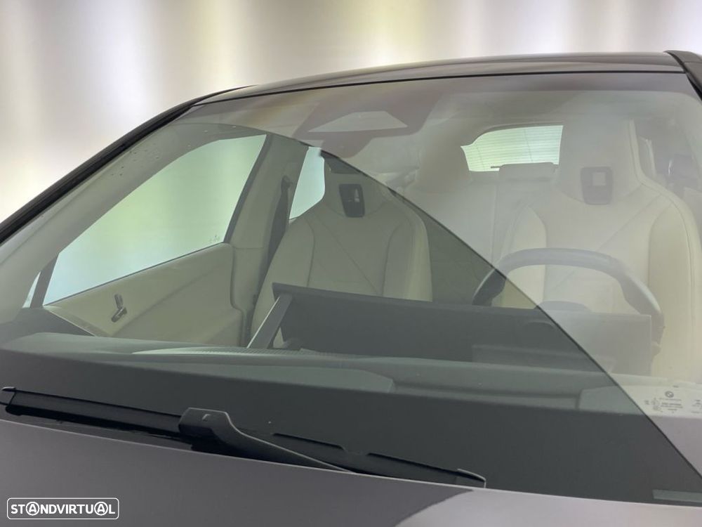 BMW iX xDrive 40 Pack Desportivo - 19