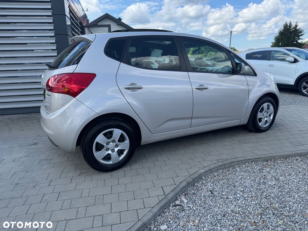 Kia Venga 1.4 CRDi 90 Business Line - 9
