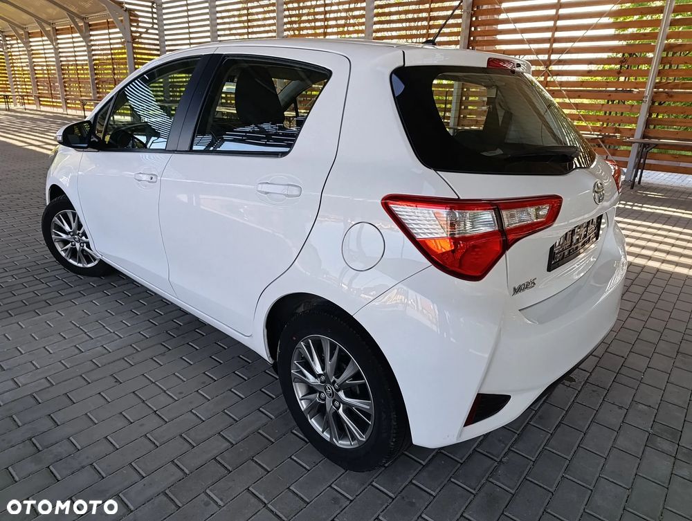 Toyota Yaris - 11