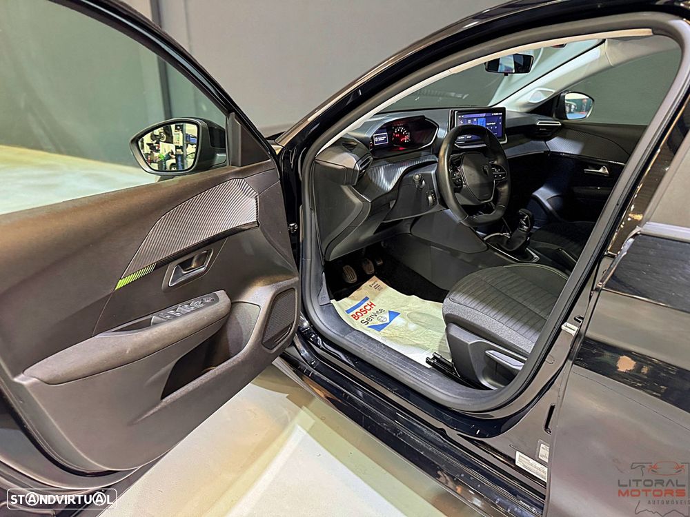 Peugeot 208 1.2 PureTech Active Pack - 12