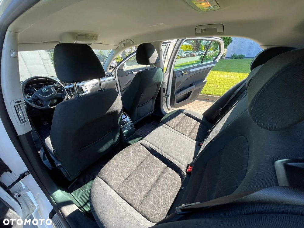 Skoda Superb 1.8 TSI Family - 4