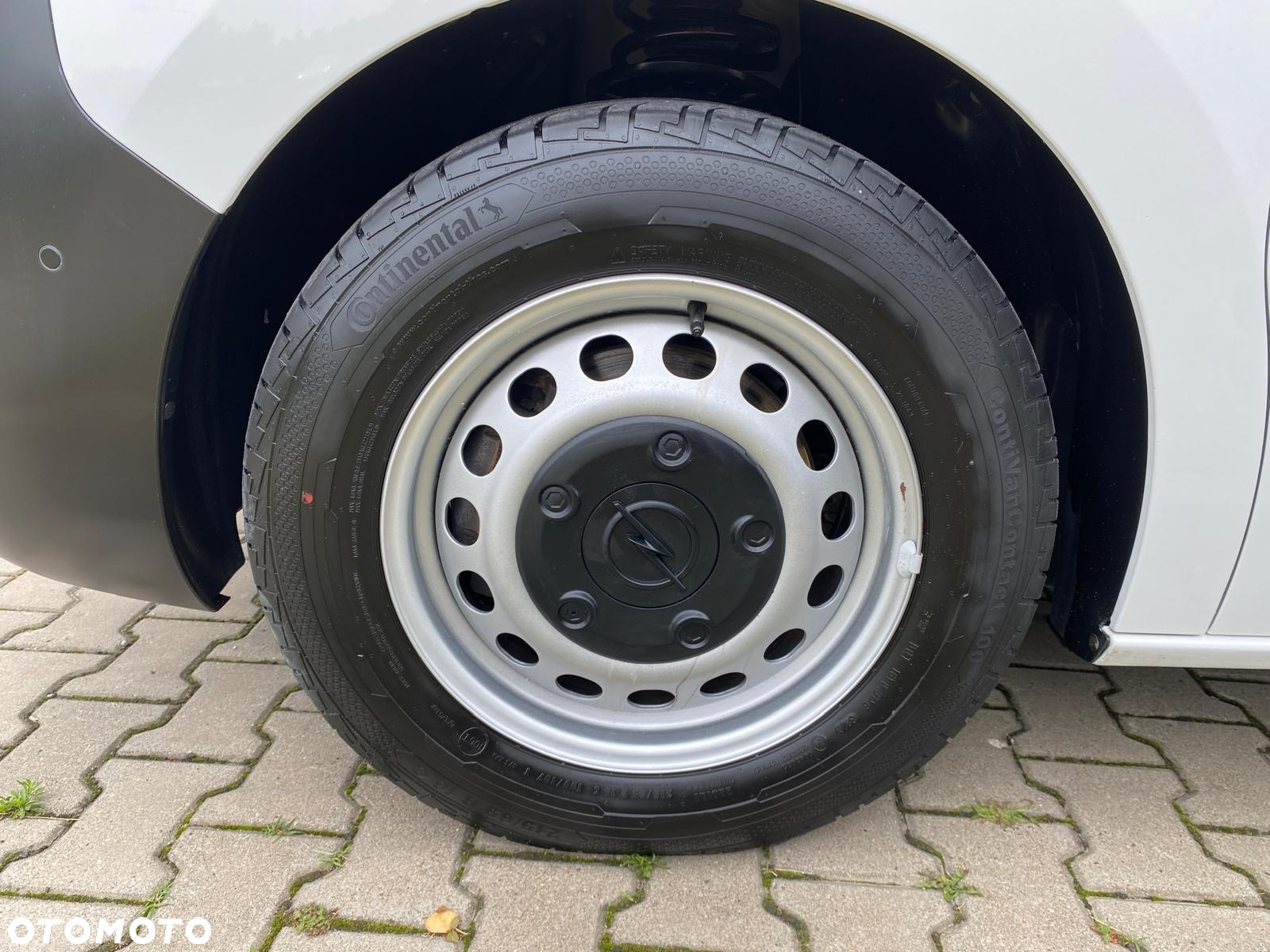 Opel VIVARO L2 NAWIGACJA BEZWYPADKOWY 37.900 PLN netto - 20