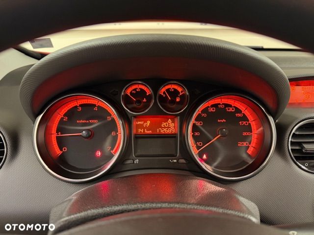 Peugeot 308 1.6 Trendy - 26