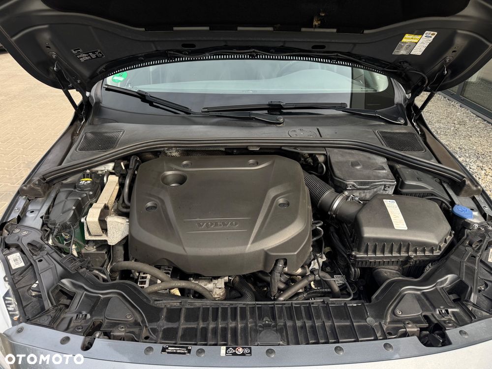 Volvo V60 D3 Drive-E Summum - 26