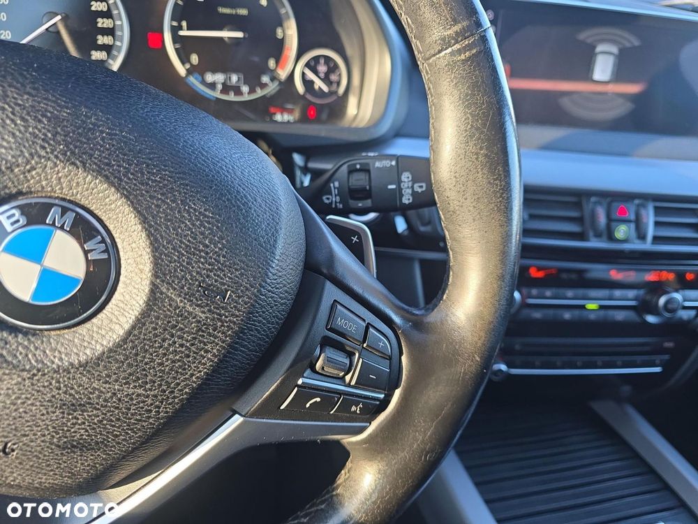 BMW X5 xDrive25d - 13