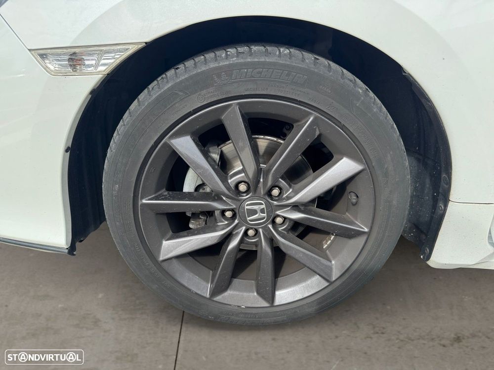 Honda Civic 1.0 i-VTEC Elegance Navi - 14