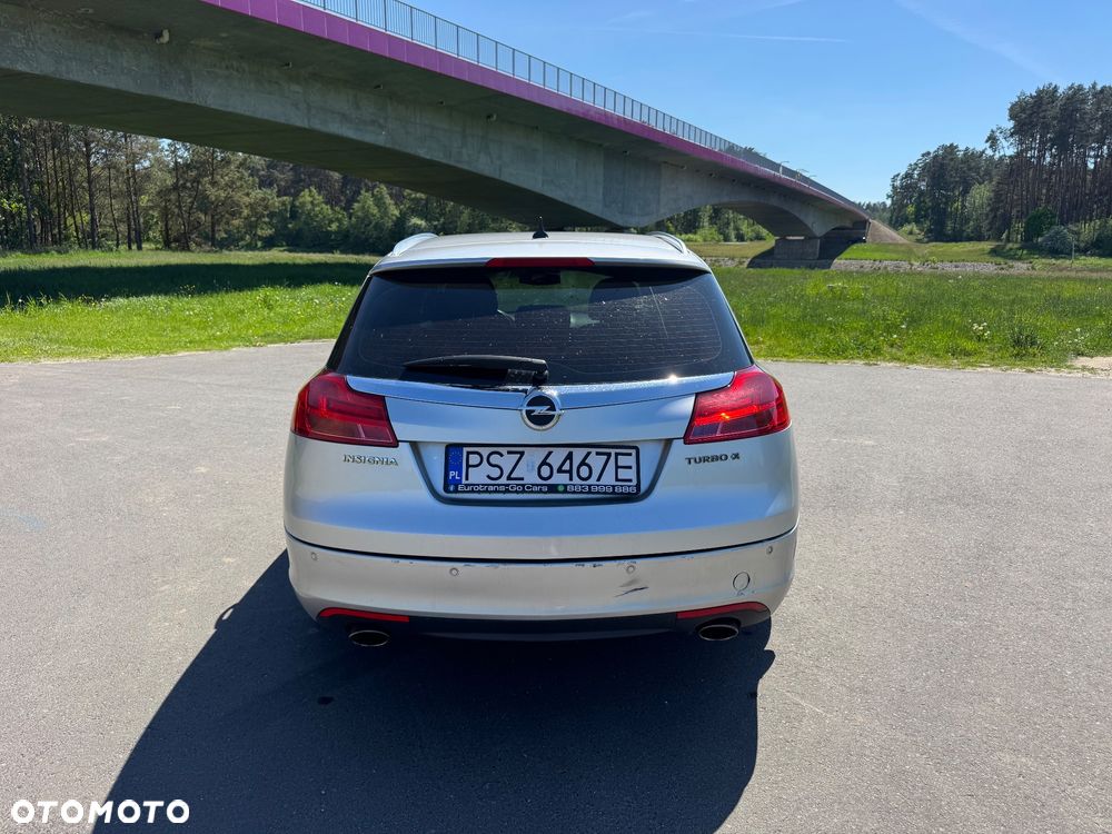 Opel Insignia 2.0 T Sport 4x4 - 11