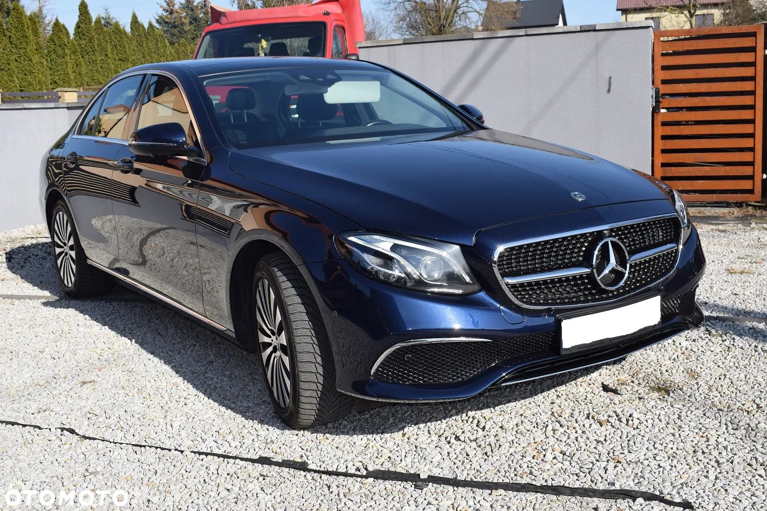 Mercedes-Benz Klasa E ver-350e-9g--tronic-avantgarde - 1