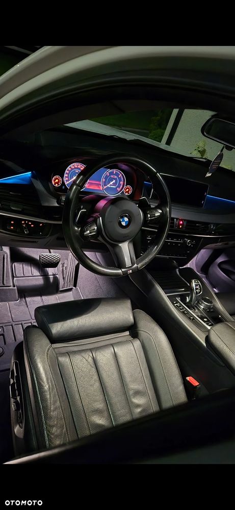 BMW X6 - 16
