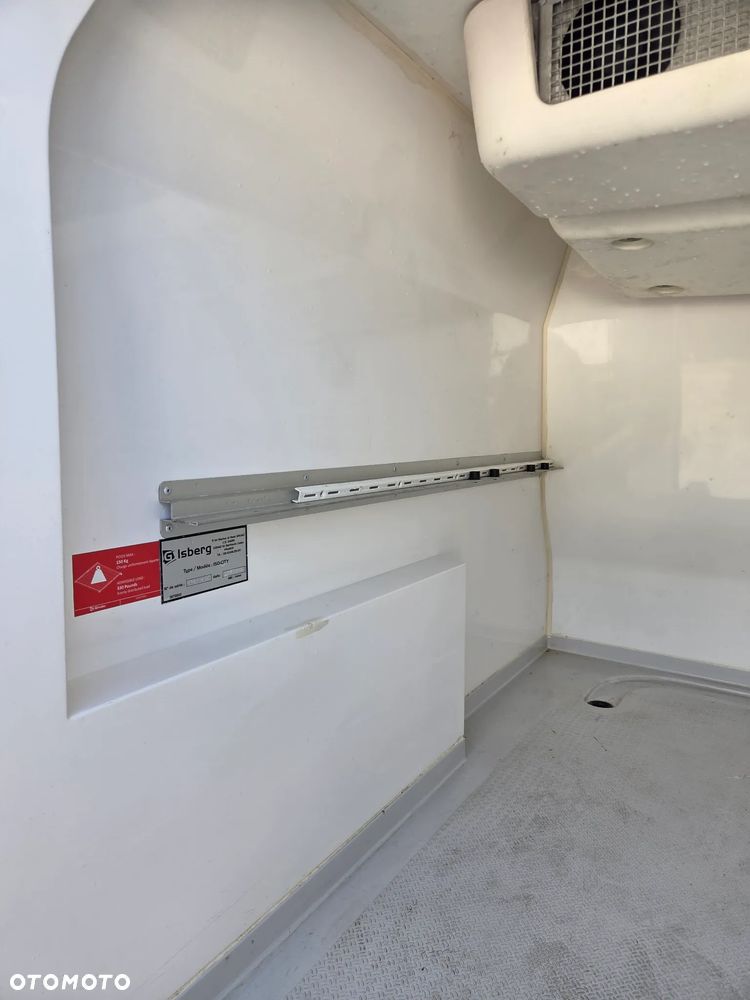 Fiat Doblo - 32