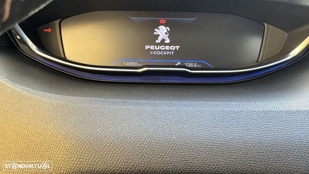 Peugeot 5008 1.2 PureTech Allure EAT8 - 23