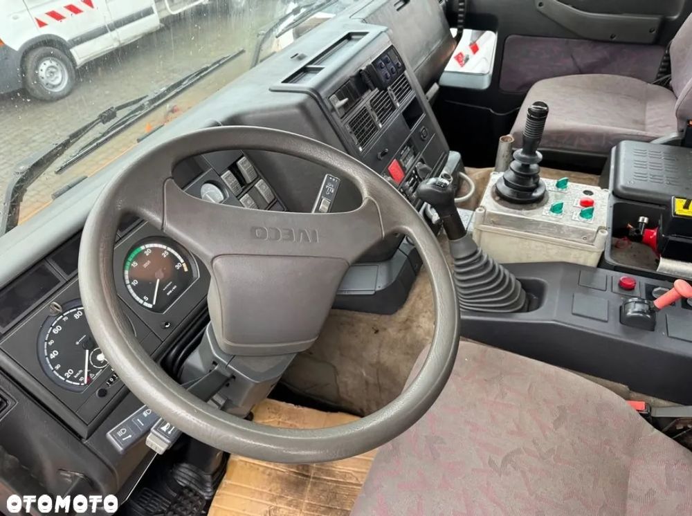 Iveco Eurotech 190E27 Hakowiec Solarka Piaskarka Specjalny Tylko 101tys km - 18