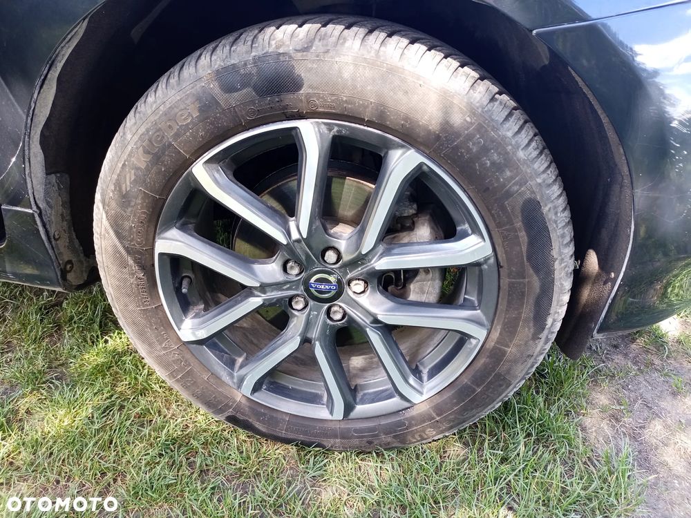 Volvo XC 60 - 18