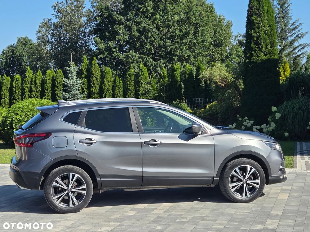 Nissan Qashqai 1.6 DCi 4x4 Tekna - 13