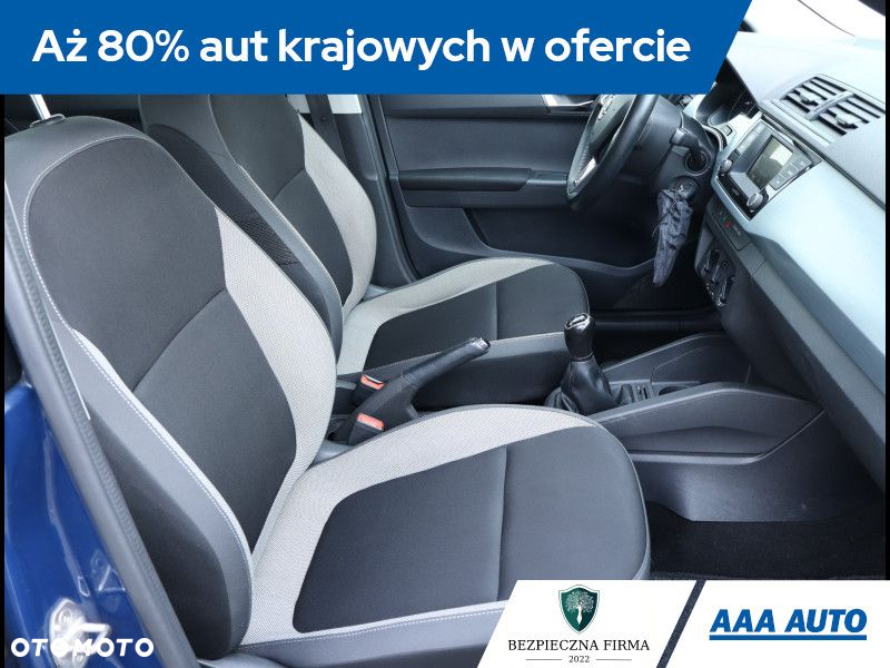 Skoda Fabia - 10