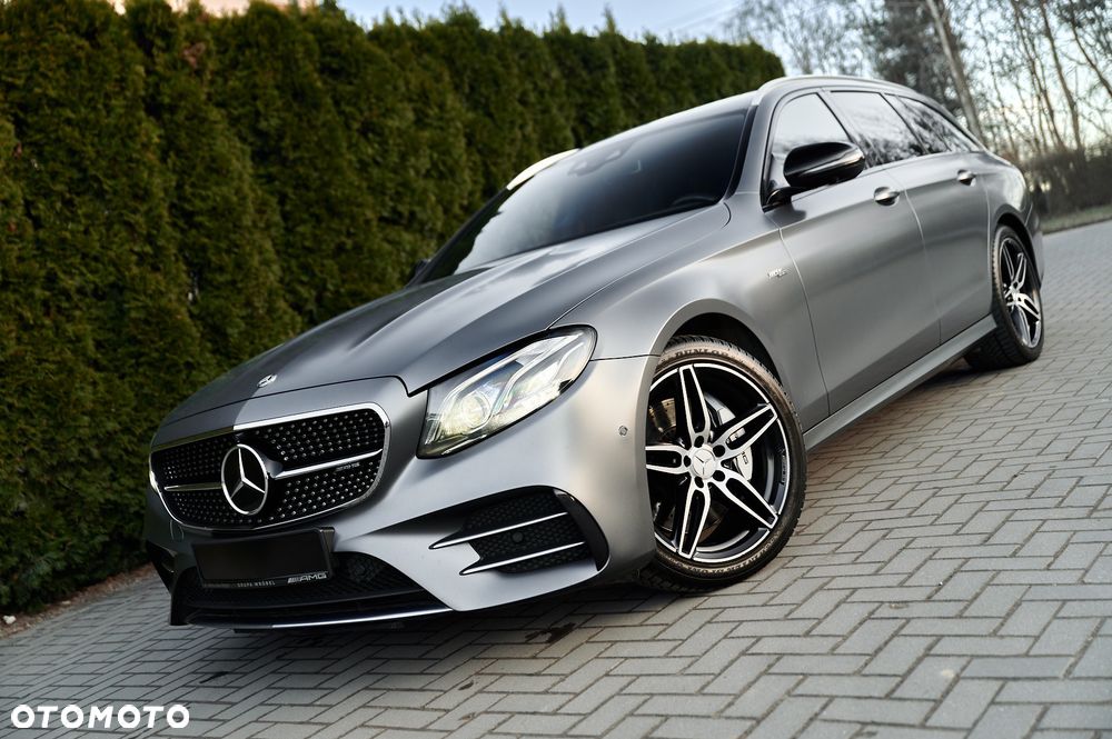 Mercedes-Benz Klasa E 53 AMG 4-Matic+ - 23