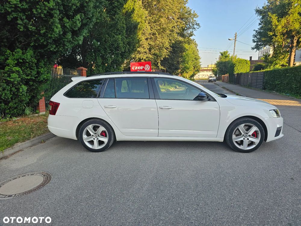 Skoda Octavia 2.0 TDI RS DSG - 7