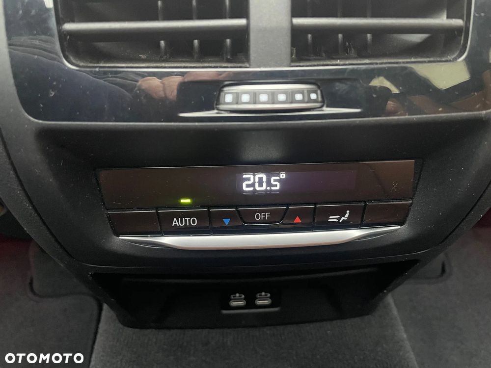 BMW X3 - 24