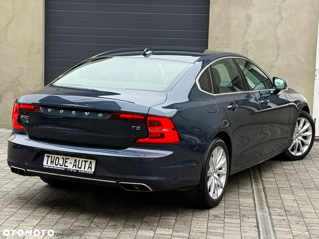 Volvo S90 T5 Geartronic Momentum Pro - 22