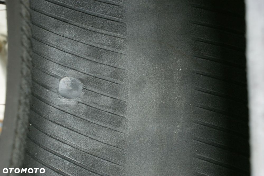 205/60R16 BRIDGESTONE BLIZZAK LM005 , 7,1mm 2020r. - 3