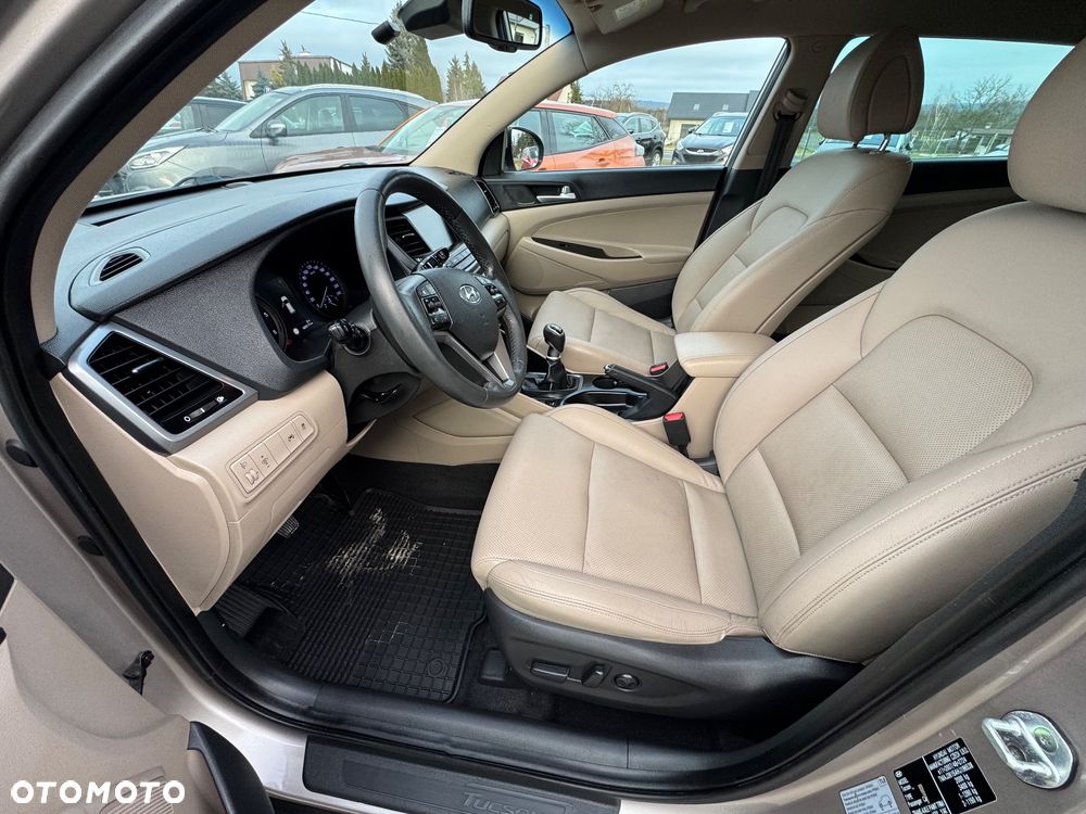 Hyundai Tucson blue 1.7 CRDi 2WD Passion Plus - 14