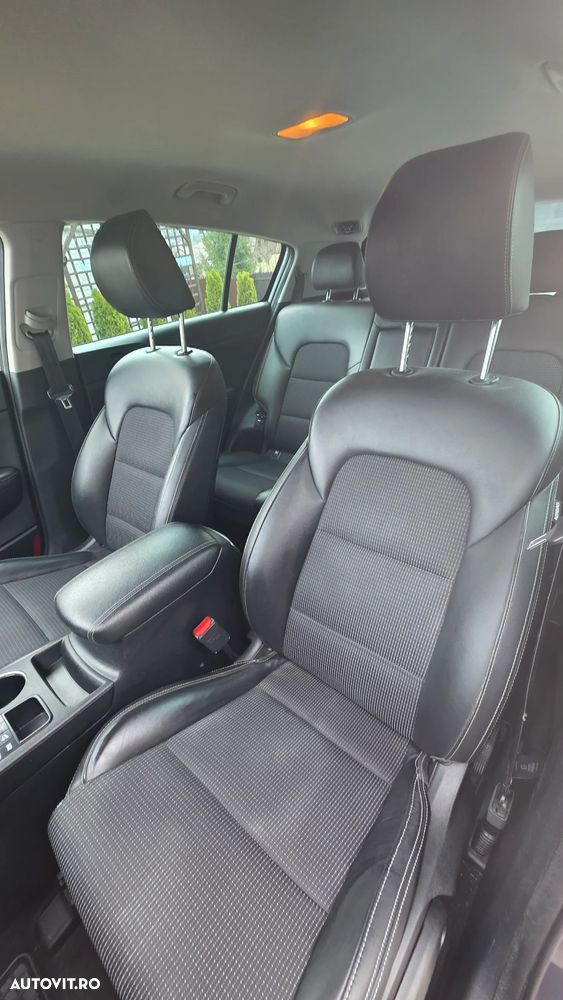 Kia Sportage 2.0 DSL 6AT 4x4 Style - 7