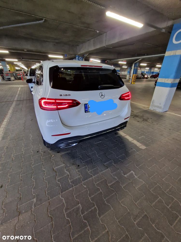 Mercedes-Benz Klasa B 180 Progressive 7G-DCT - 9