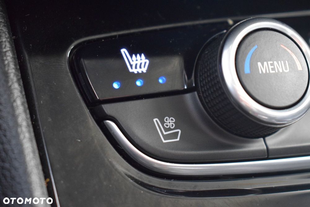 Opel Grandland X 1.2 T GPF Ultimate S&S - 26
