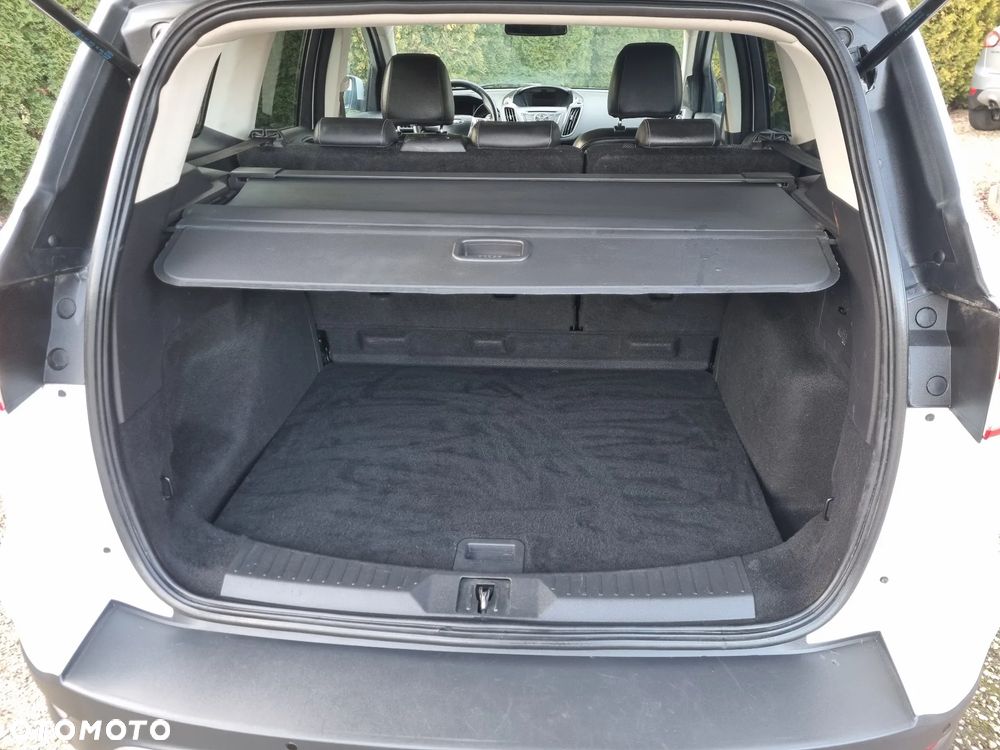 Ford Kuga 2.0 TDCi Titanium FWD - 12