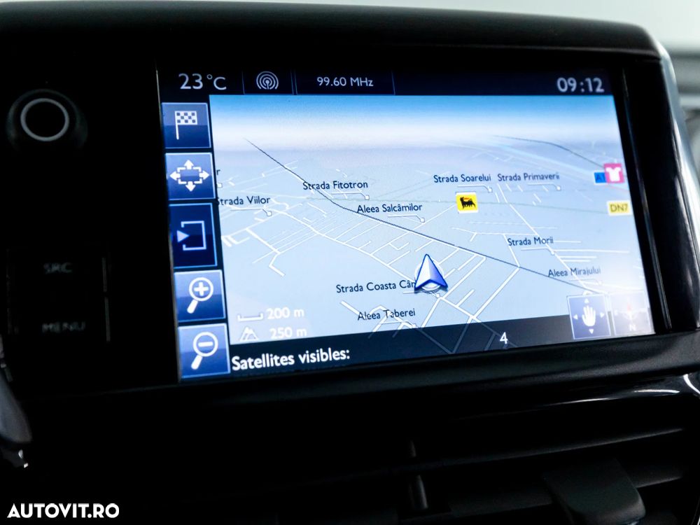 Peugeot 208 1.6 BlueHDi FAP Style - 18