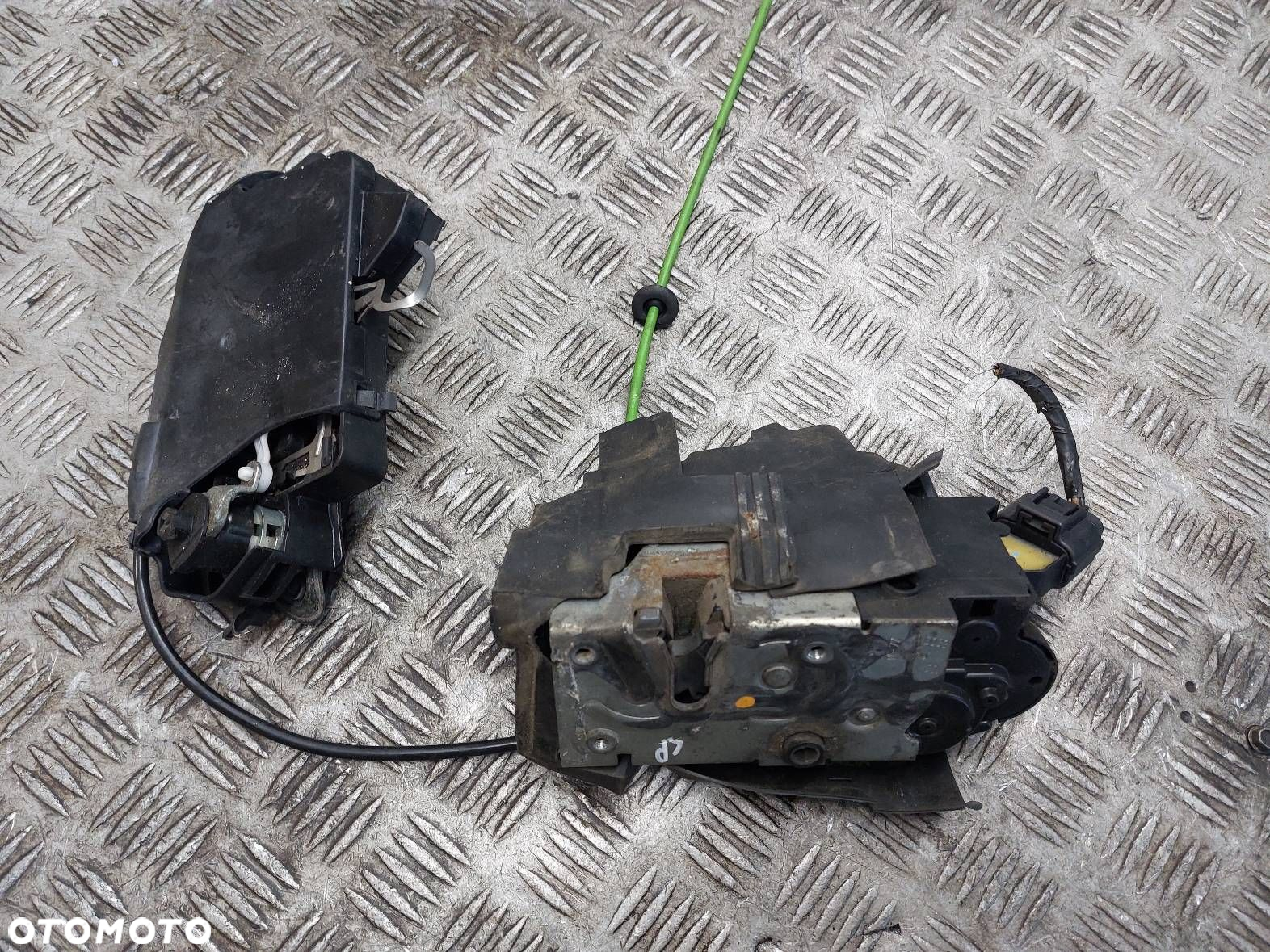 ZAMEK DRZWI LEWY PRZÓD + KLAMKA ZEWNĘTRZNA FIAT CROMA II 51708421A - 4