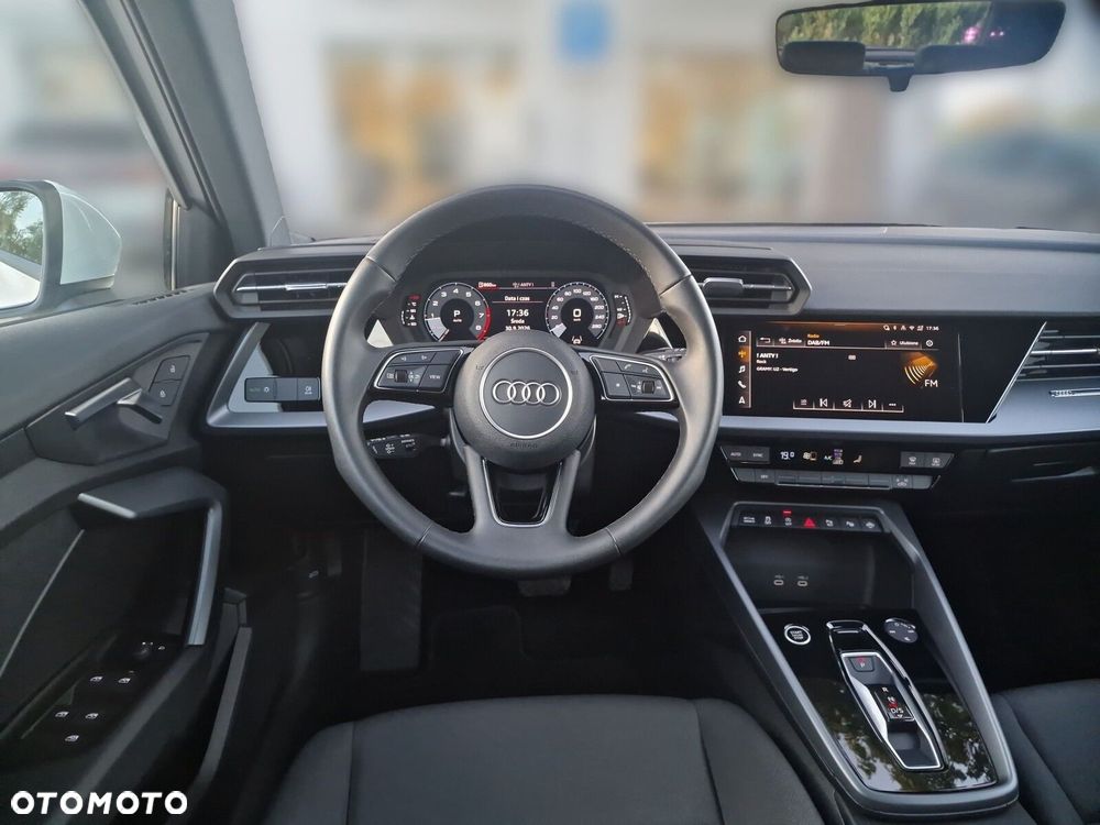 Audi A3 Sportback 30 TFSI mHEV S tronic - 24