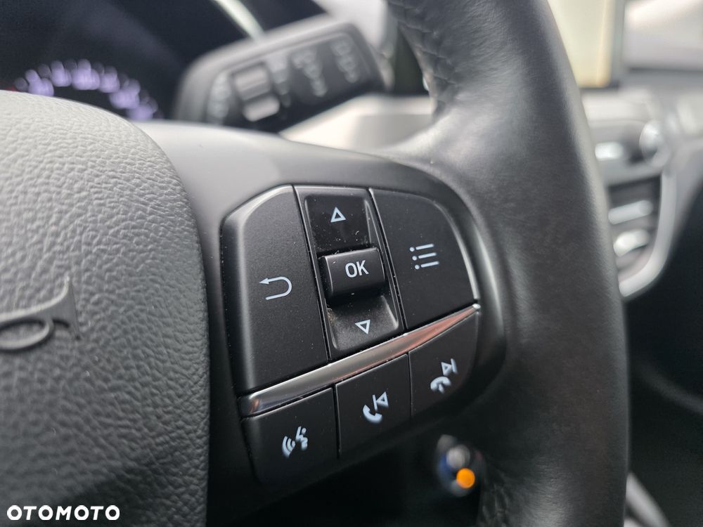 Ford Focus 1.0 EcoBoost STart-Stopp-System TITANIUM X - 11