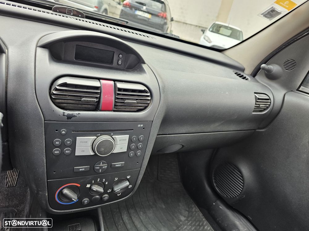Opel combo A/C - 20
