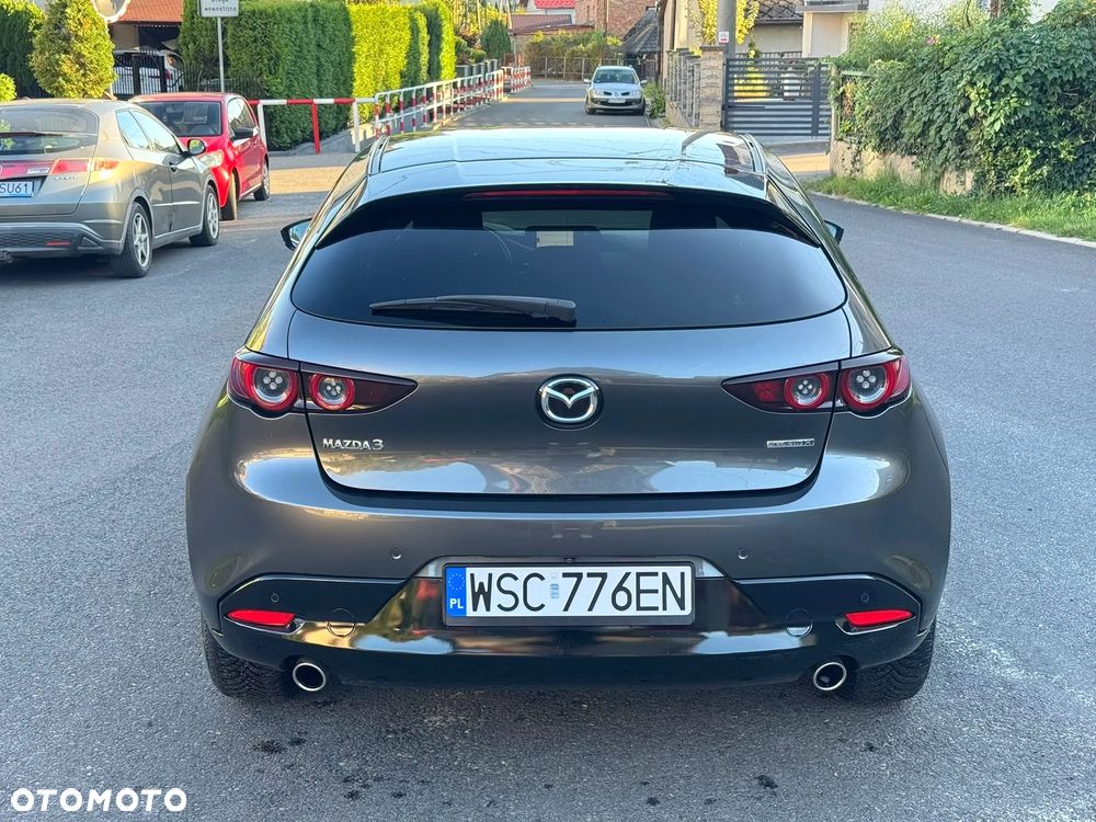 Mazda 3 - 5