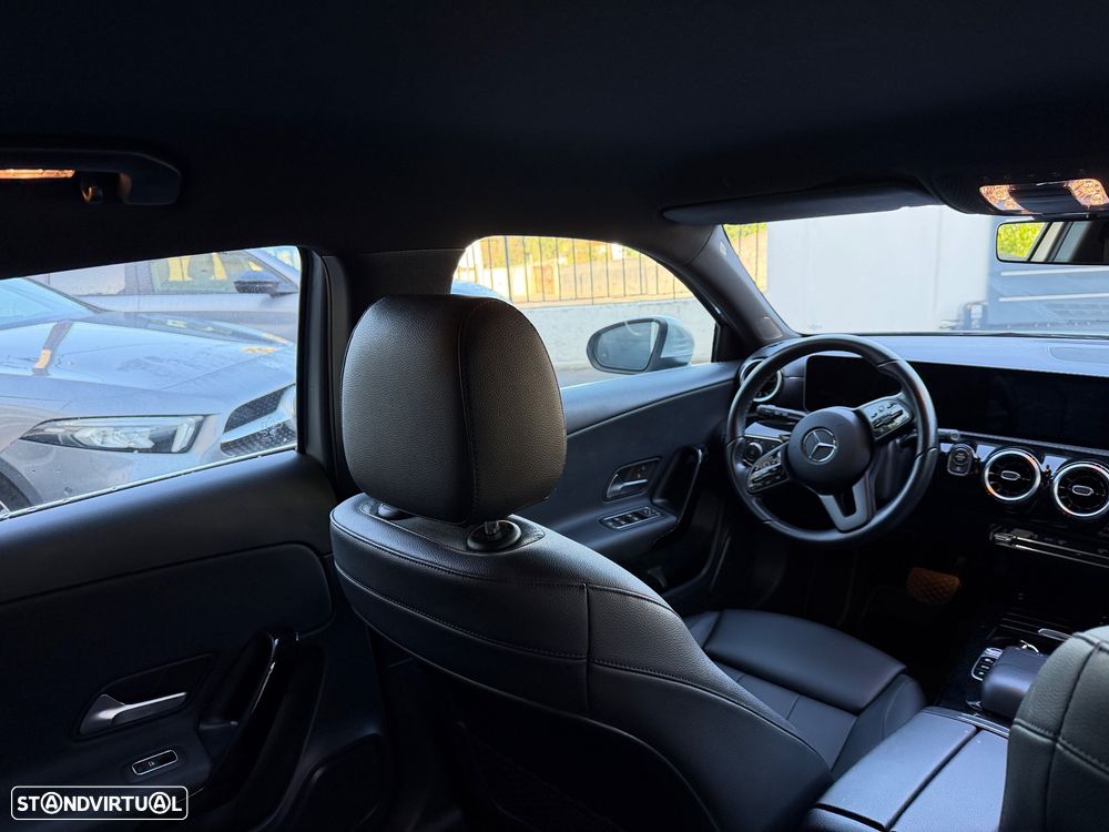Mercedes-Benz A 180 7G-DCT Progressive - 15
