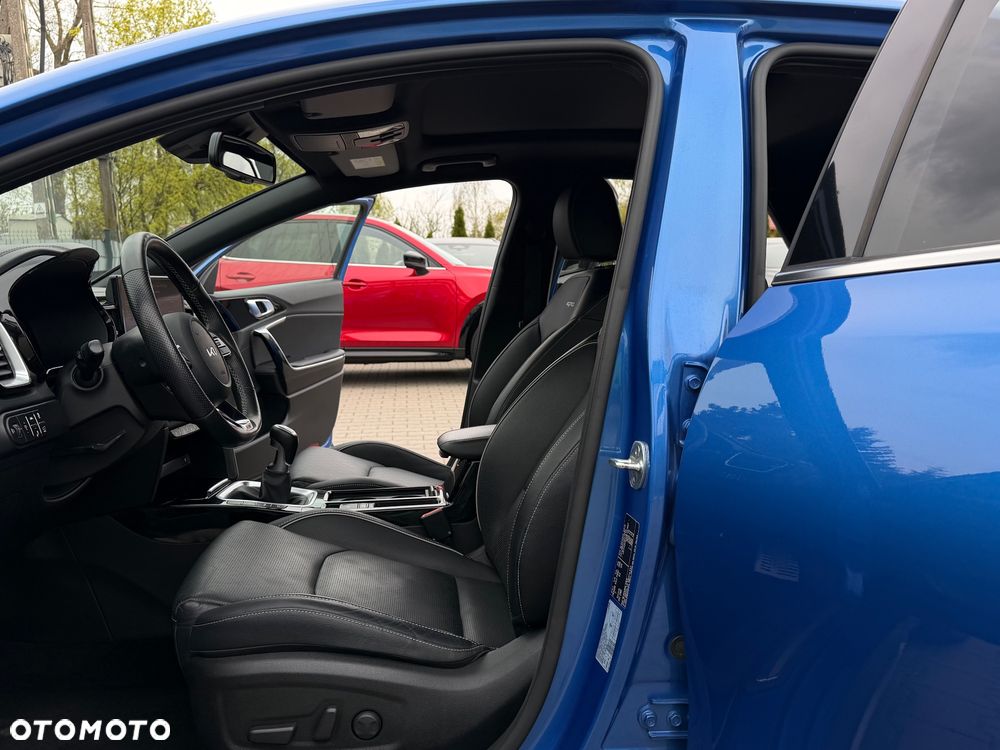 Kia ProCeed 1.5 T-GDI OPF GT LINE - 33