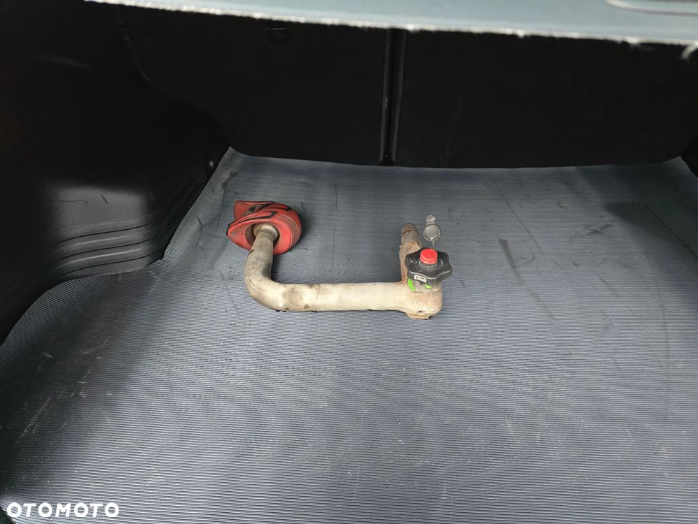 Hyundai ix35 2.0 CRDi 4WD Automatik Premium - 8