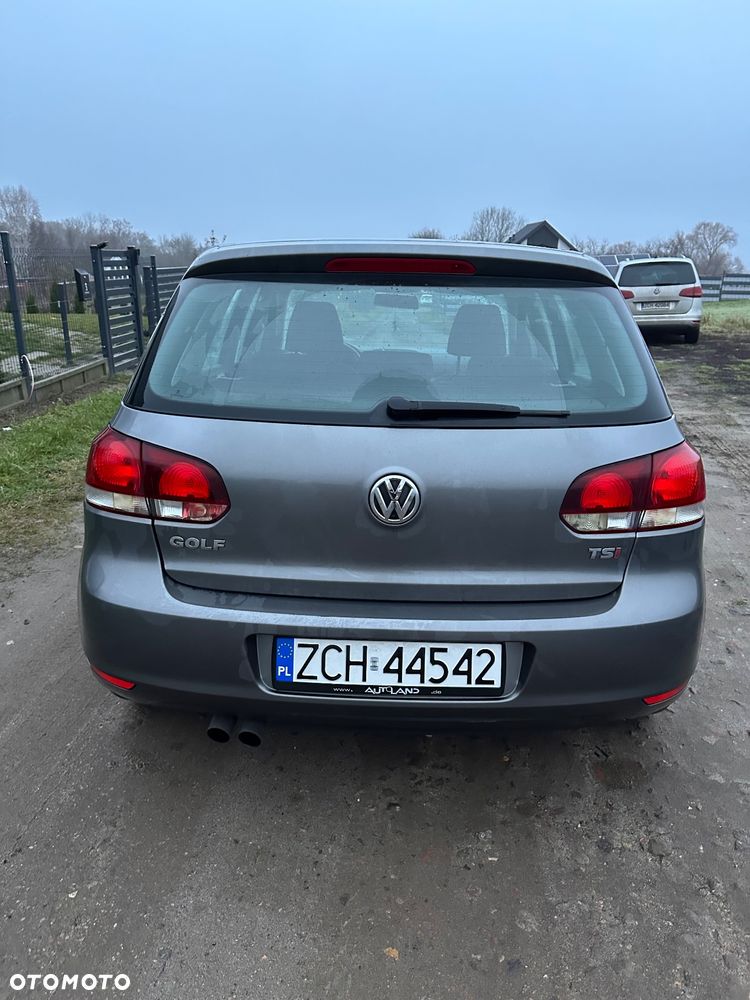 Volkswagen Golf 1.4 TSI Comfortline DSG - 6