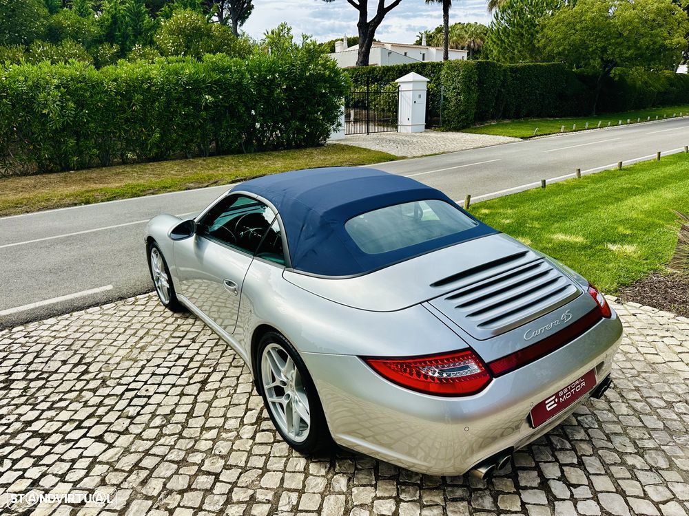 Porsche 911 Série F - 14